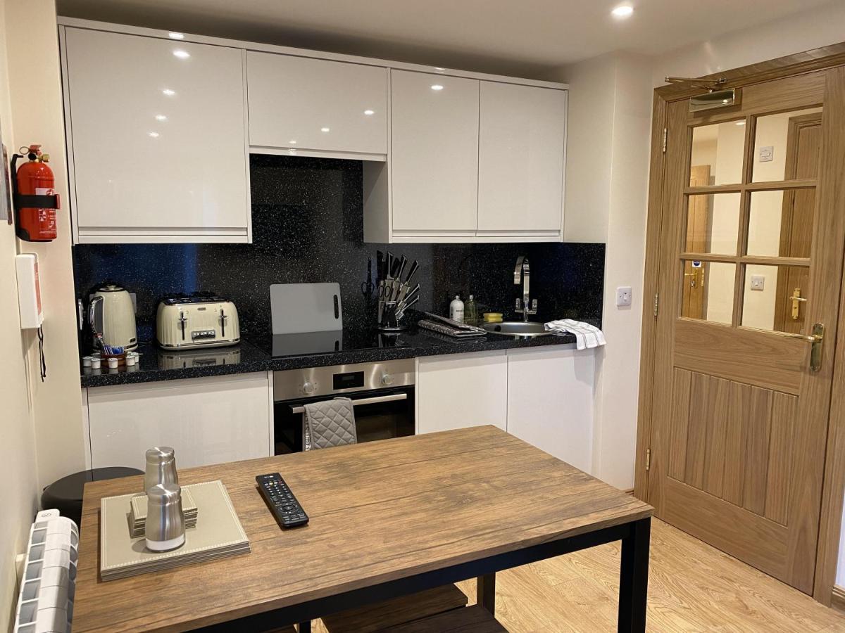 Waverley Inn Holiday Apartments Inverness Eksteriør bilde