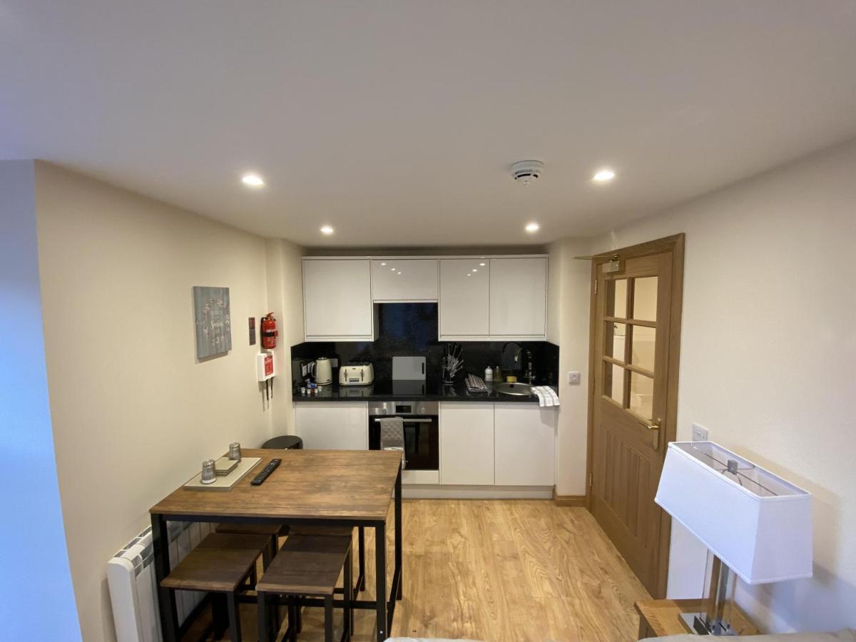 Waverley Inn Holiday Apartments Inverness Eksteriør bilde