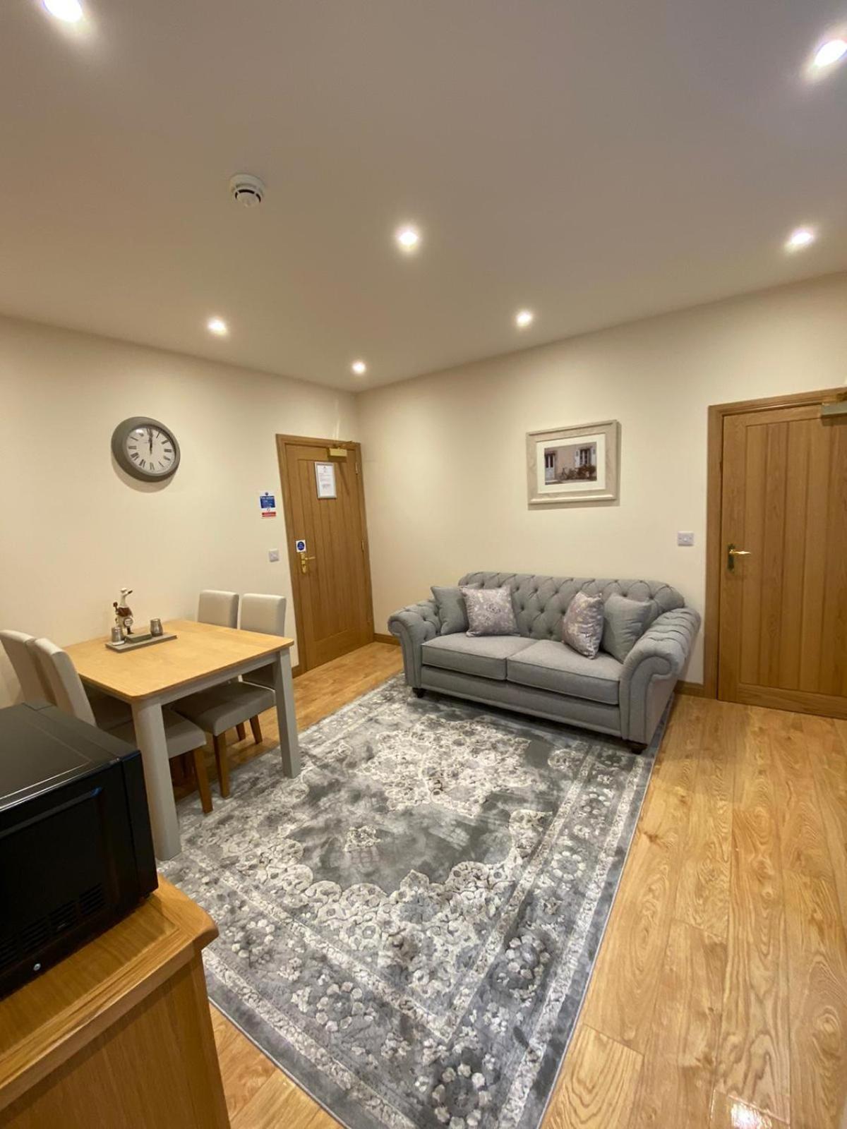 Waverley Inn Holiday Apartments Inverness Rom bilde
