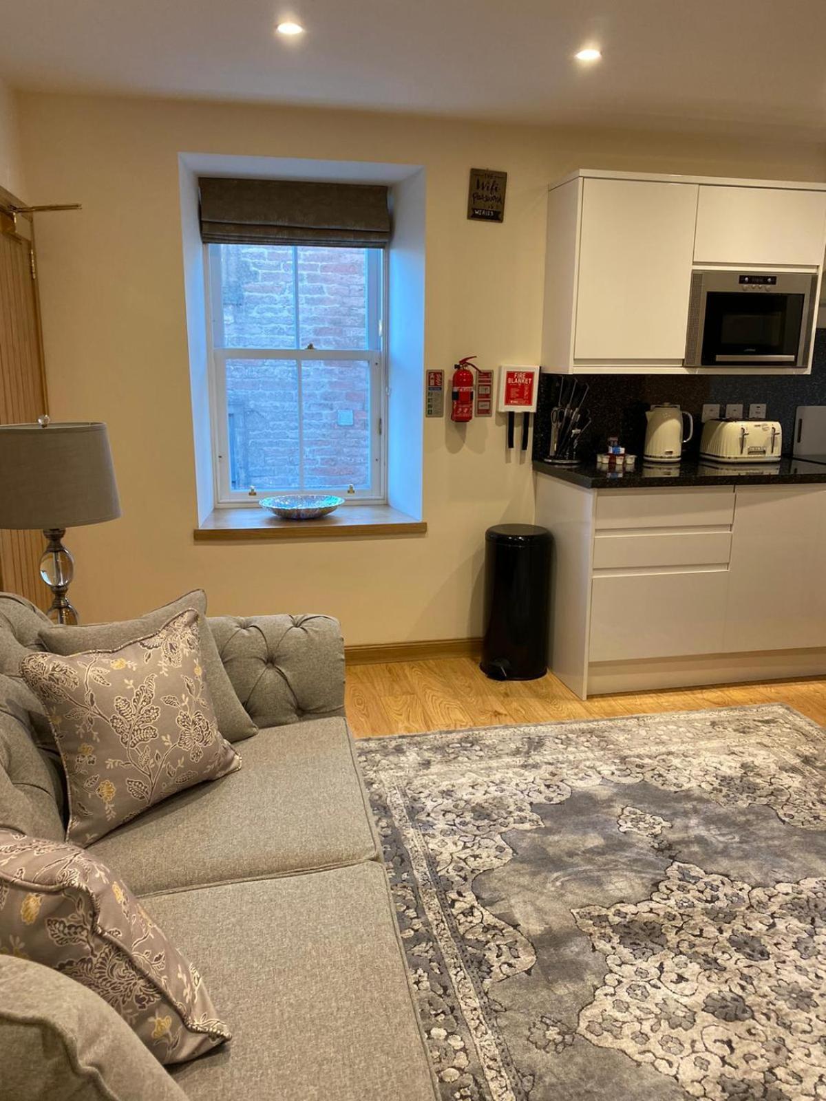 Waverley Inn Holiday Apartments Inverness Rom bilde