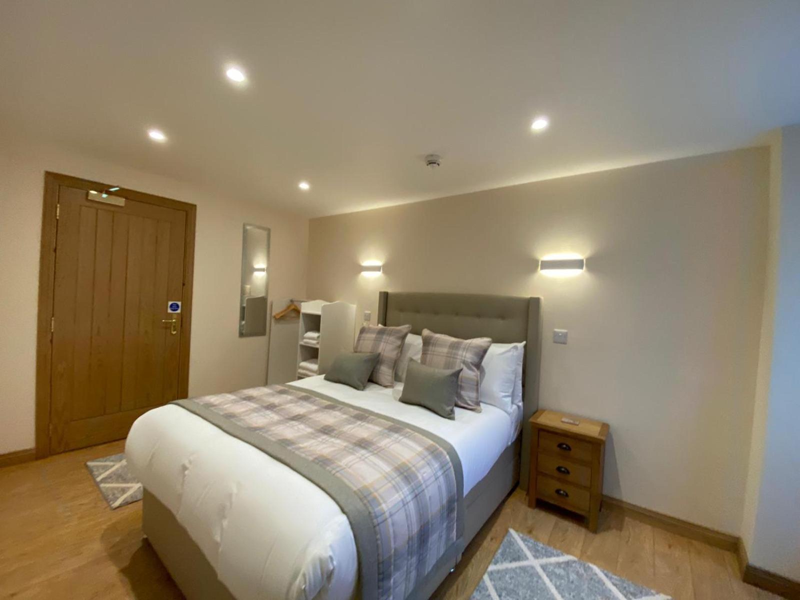 Waverley Inn Holiday Apartments Inverness Rom bilde